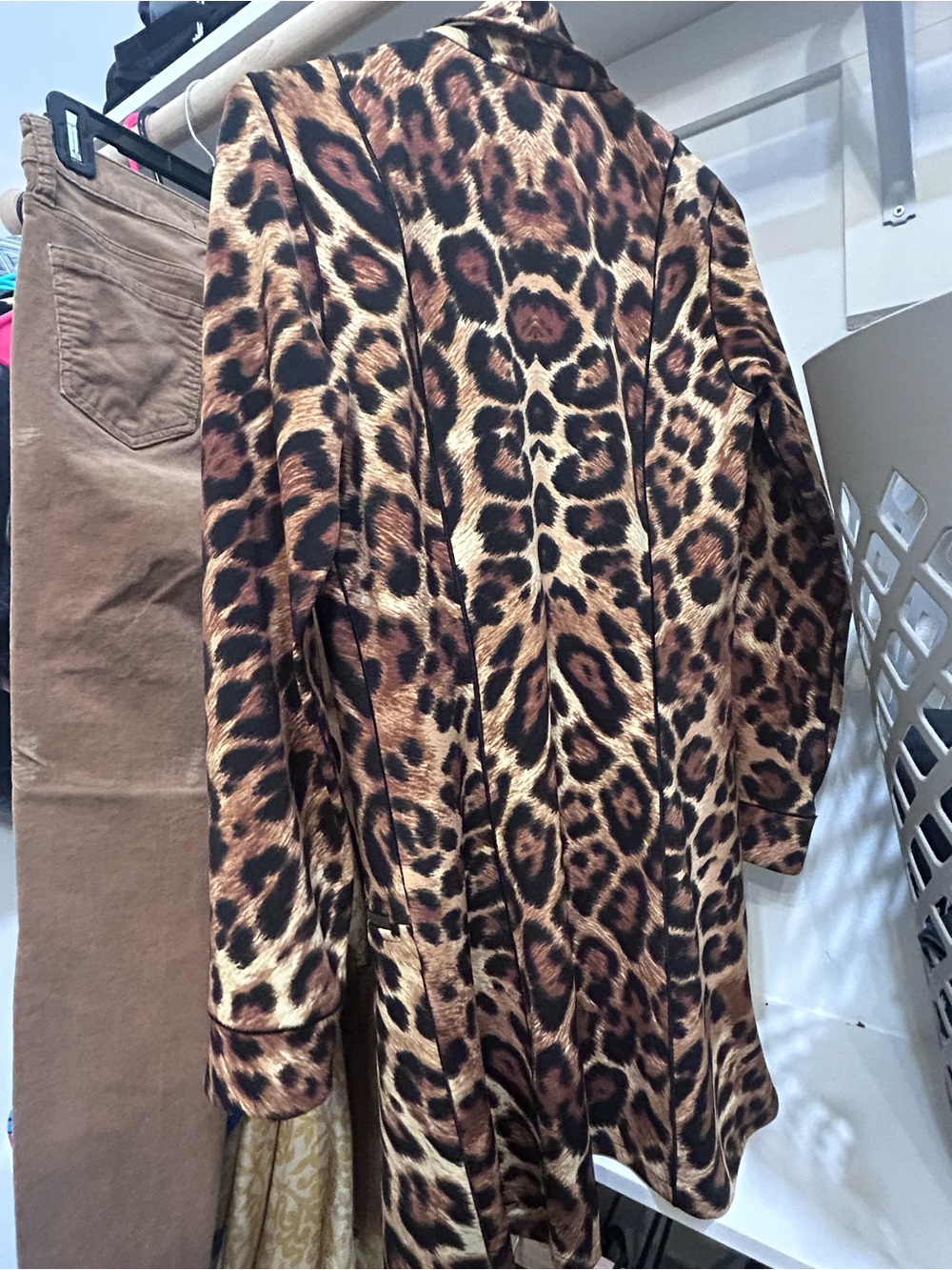 eva varro Leopard Print Long Jacket - Brown, Tan, Black - Picture 3 of 5